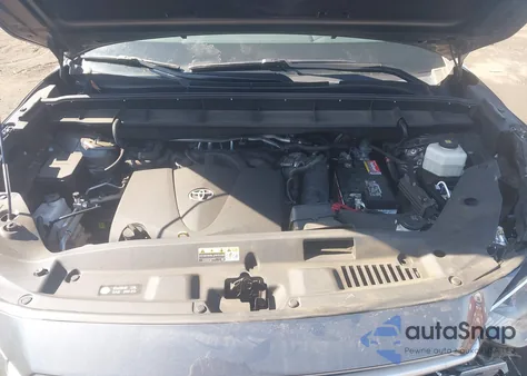 2021 Toyota Highlander Le z USA, uszkodzony, nr VIN 5TDBZRBH6MS553583